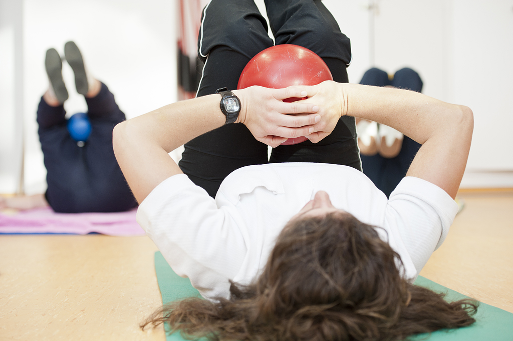 Sit ups mit Ball