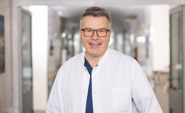 Dr. med. Cornel Haupt