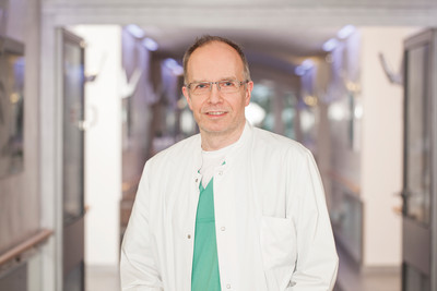 Porträt Dr. Kalund
